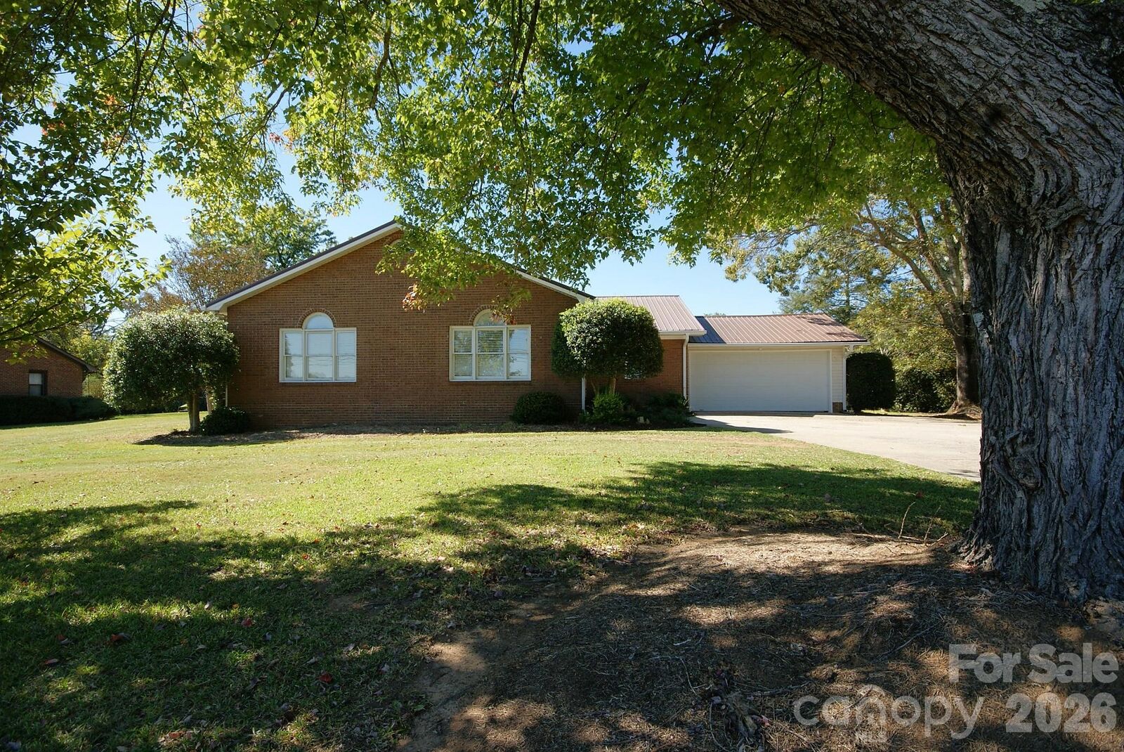 Property Photo:  2122 Griffith Road  NC 28112 