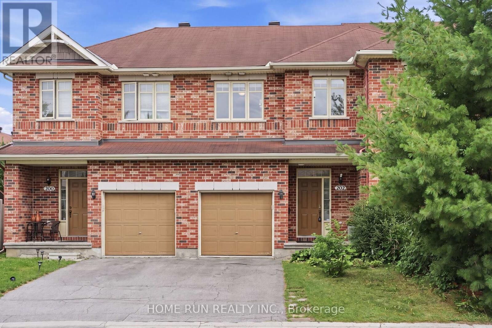 Property Photo: 202 Maxwell Bridge Road ON K2W 0B8
