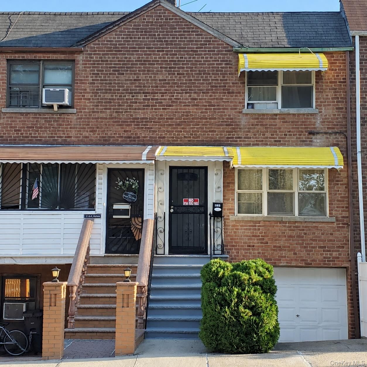 Property Photo: 1162 Adee Avenue NY 10469