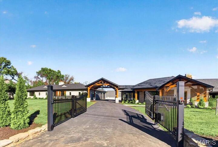 Property Photo:  1824 Topping Road  MO 63131 