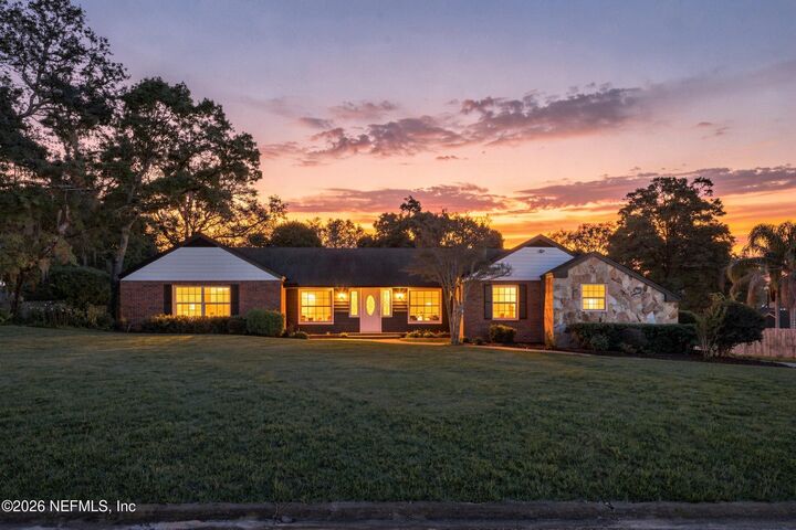 Property Photo:  6311 Whispering Oaks Drive W  FL 32277 