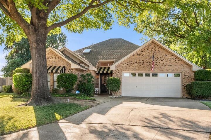 Property Photo:  3730 Danbury Drive  TX 76016 