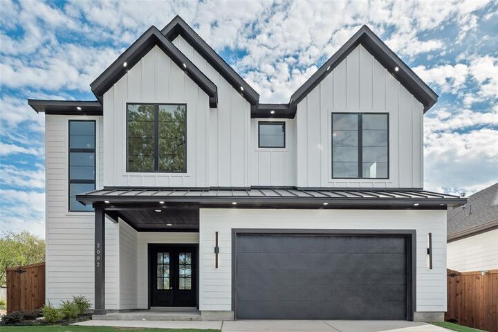 Property Photo:  2002 Alaska Avenue  TX 75216 