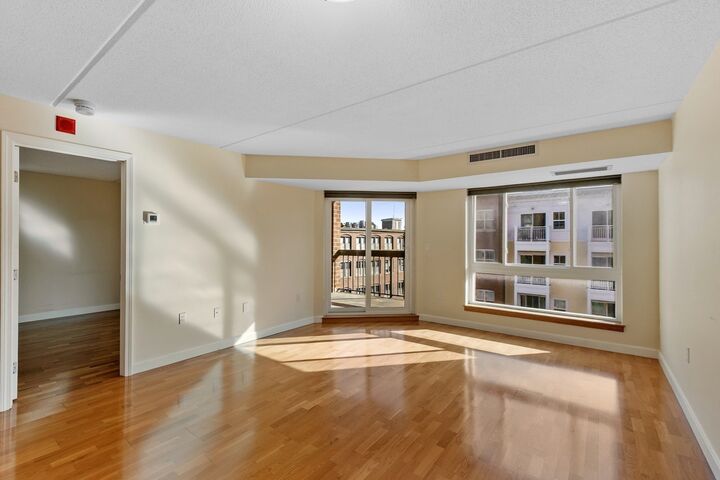 Property Photo: 60 Rantoul Street 403 MA 01915