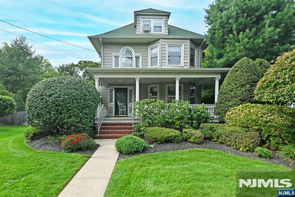 Property Photo:  148 2nd Avenue  NJ 07675 