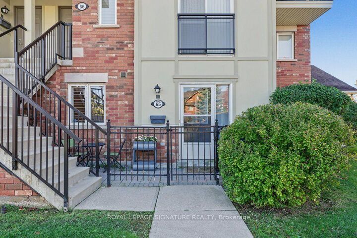 Property Photo:  2285 Bur Oak Avenue 65  ON L6E 0B9 