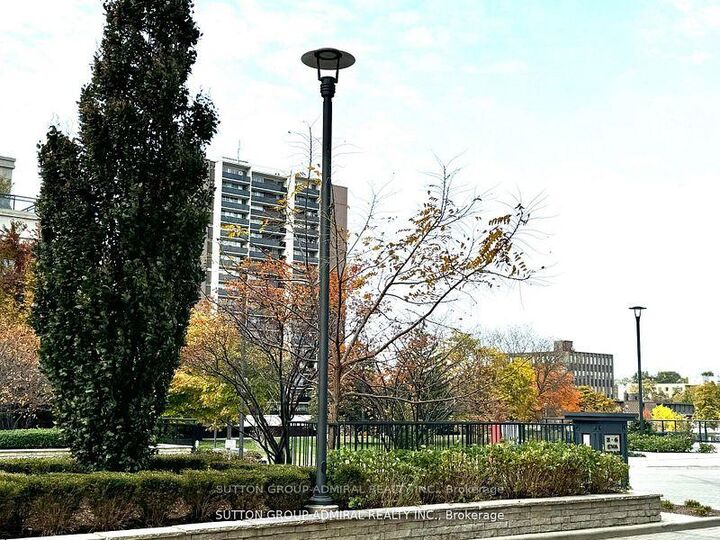 Property Photo:  2 Eva Road E 1026  ON M9C 0A9 