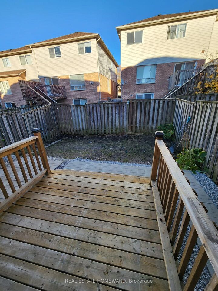 Property Photo:  63 Millcliff Circle  ON L4G 7N9 