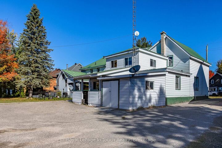 Property Photo: 32 Maria Street ON L9M 1L7