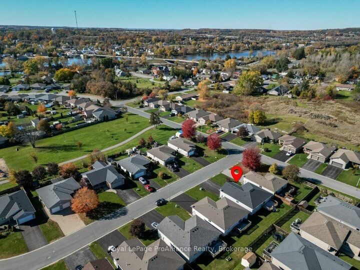 Property Photo:  35 Forest Valley Drive  ON K0K 2C0 