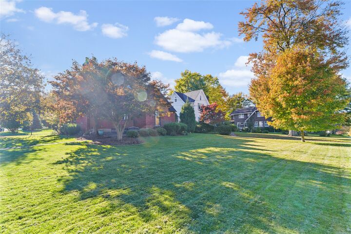 Property Photo:  70 Vestal Avenue  NY 13903 