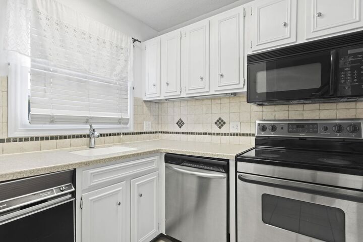 Property Photo:  4505 N Kings Hwy. E-6  SC 29577 