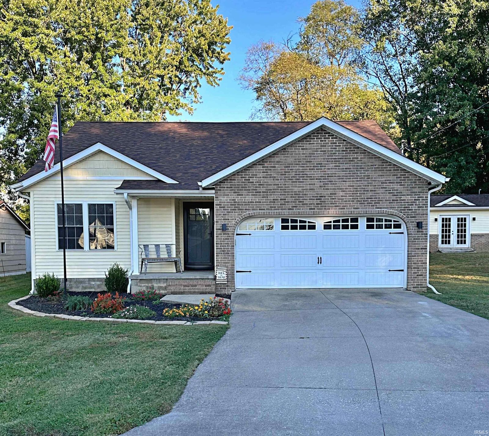 Property Photo:  700 SW 3rd Street  IN 47501 
