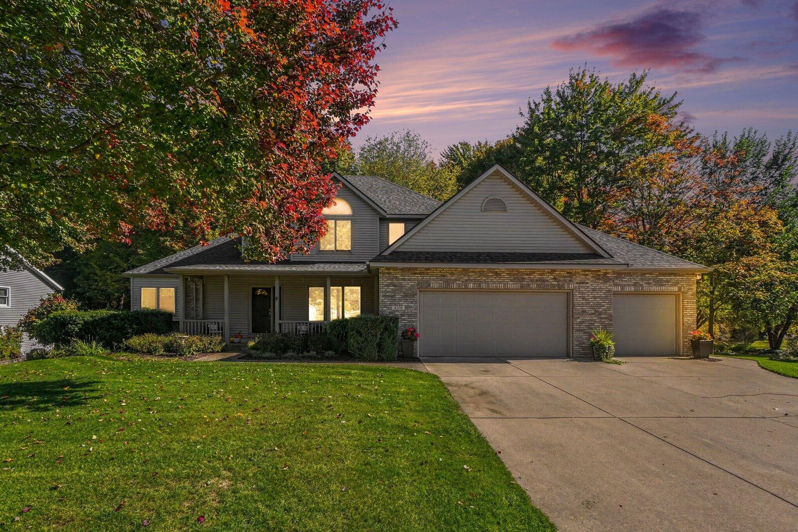 Property Photo:  6378 Reserve Way  MI 49423 