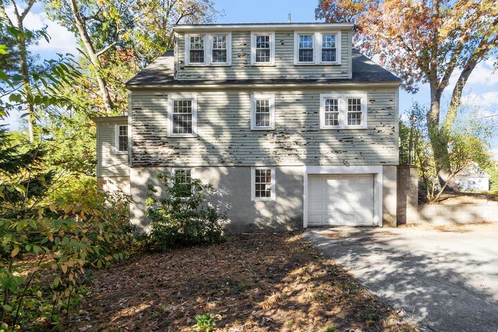 Property Photo: 34 Charlotte Avenue NH 03064
