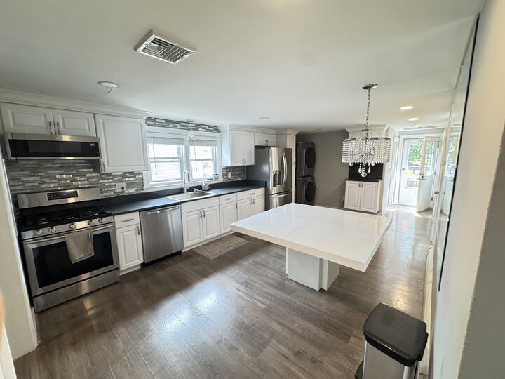 Property Photo: 59 West Street 2 MA 02458
