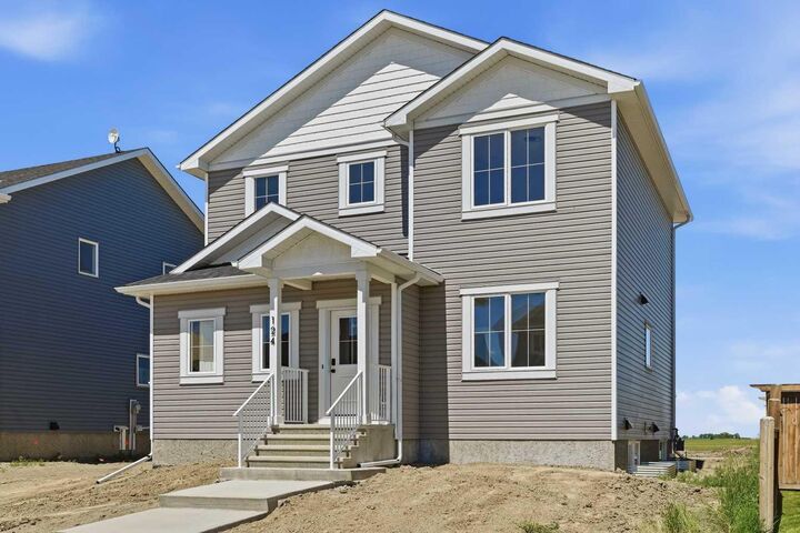 Property Photo:  124 Coote Street  AB T0L 0P0 