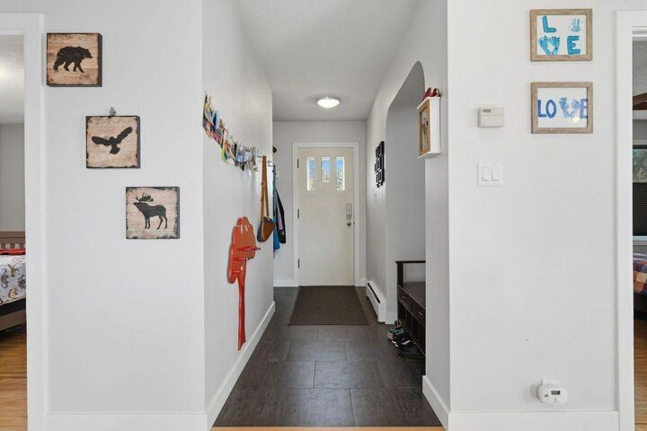 Property Photo:  3239 Kenmare Crescent SW  AB T3E 4R4 