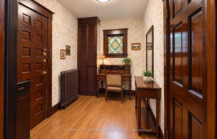 Property Photo: 4602 Ryerson Crescent ON L2E 1E2