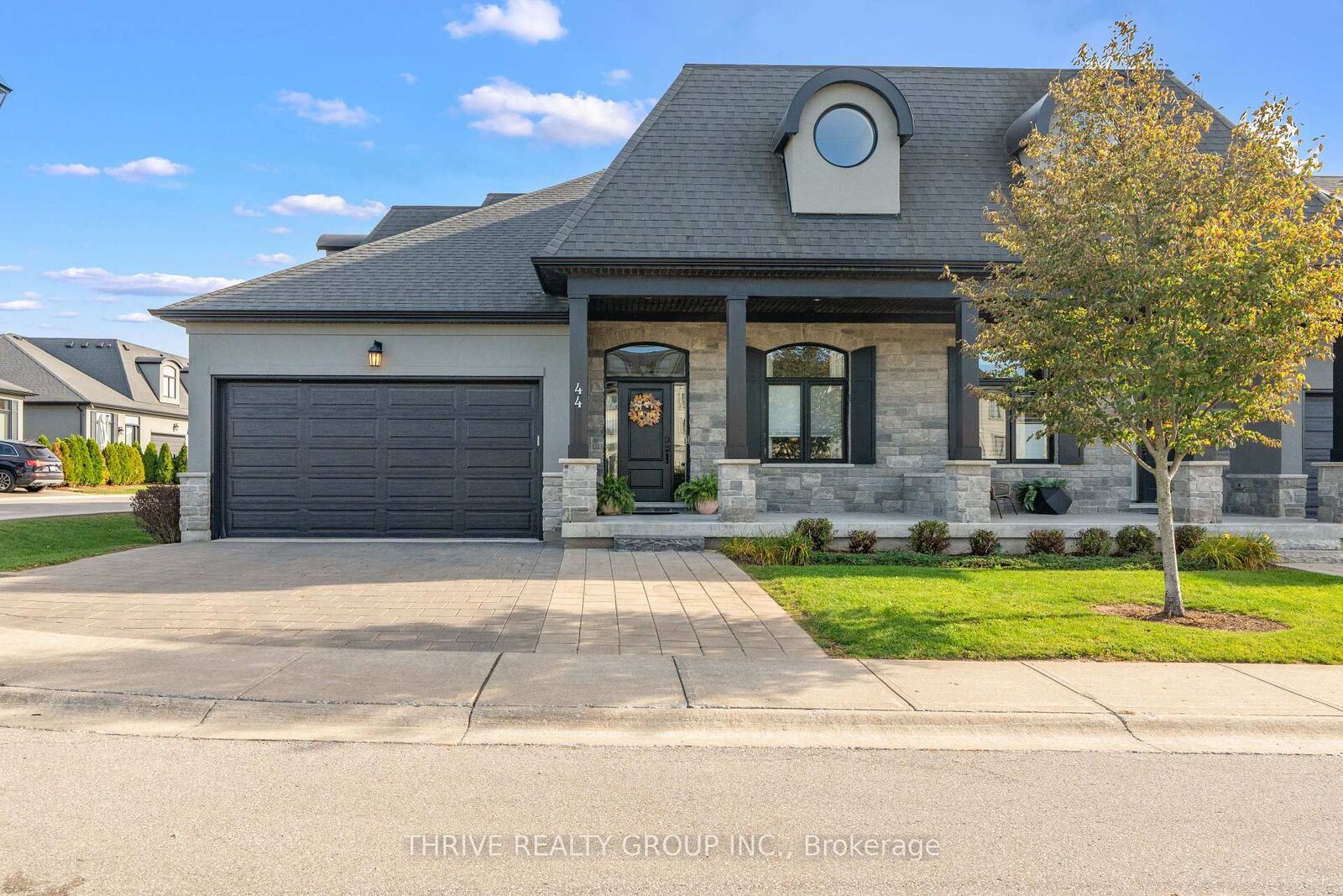 Property Photo:  2215 Callingham Drive 44  ON N6G 1P0 