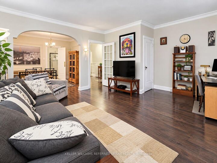 Property Photo:  1227 Avenue Road Upper  ON M5N 2G5 