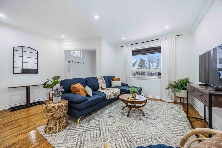 Property Photo:  11 Bryant Avenue  ON M4C 5G9 