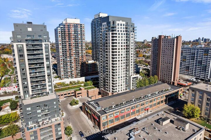 Property Photo:  1410 Dupont Street 2404  ON M6H 0B6 