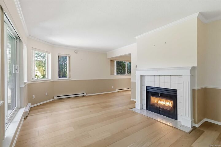 Property Photo:  1270 Johnson St #102  BC V8V 3P1 