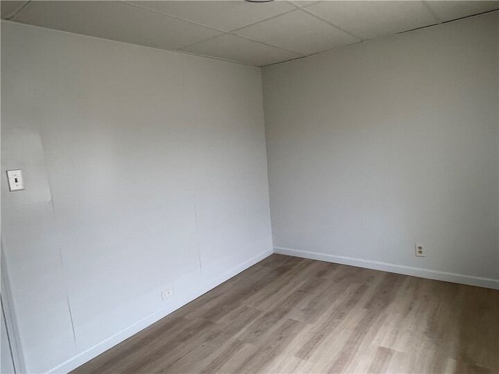 Property Photo:  2645 Woodlawn Dr  PA 15146 