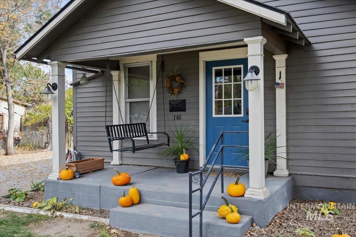 Property Photo:  140 Monroe St.  ID 83301 