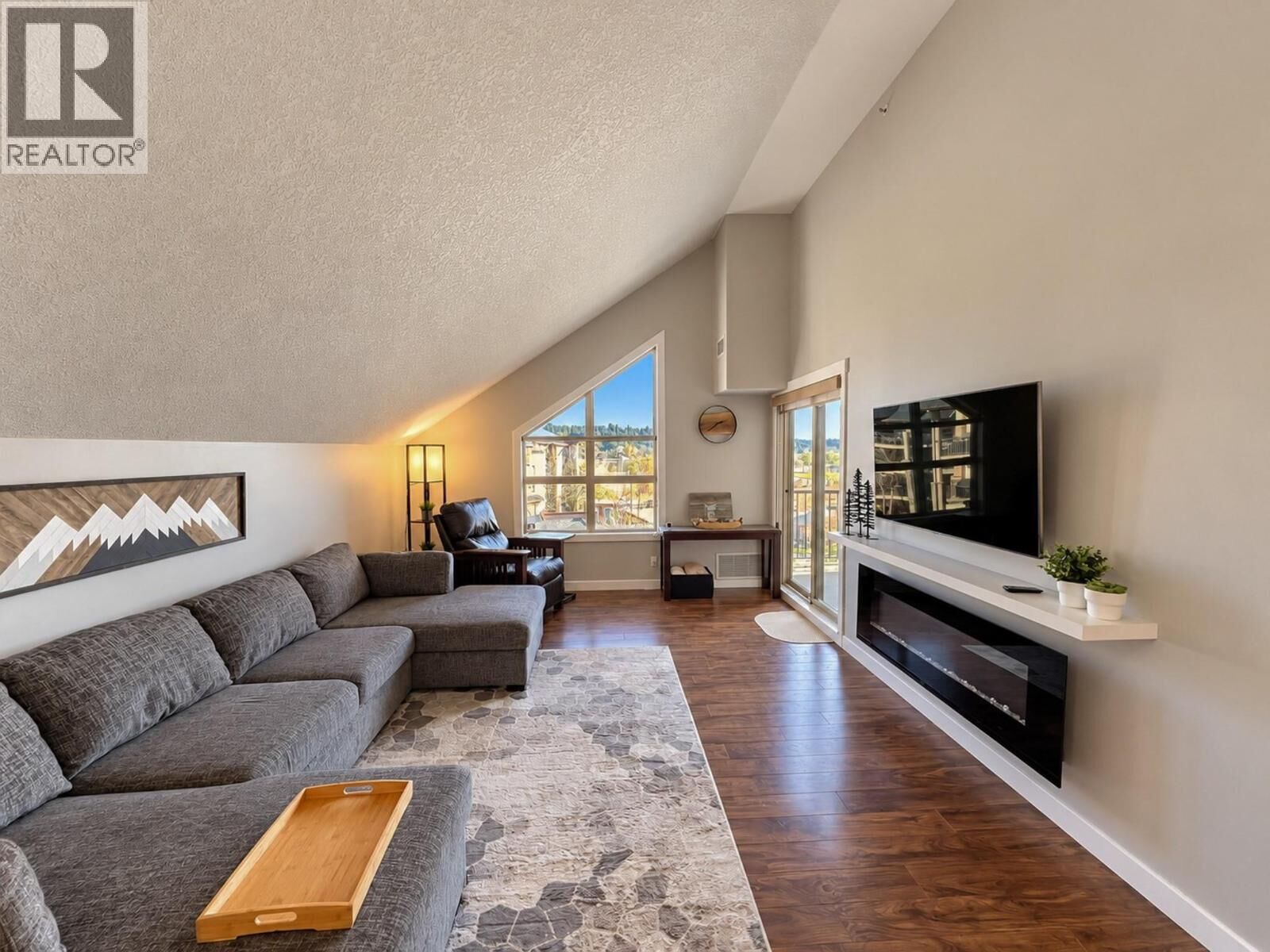 Property Photo:  205 3rd Avenue 3419  BC V0A 1K7 