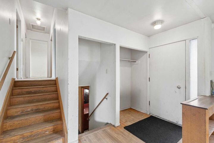Property Photo:  41 Fraser Road SE  AB T2H 1E4 