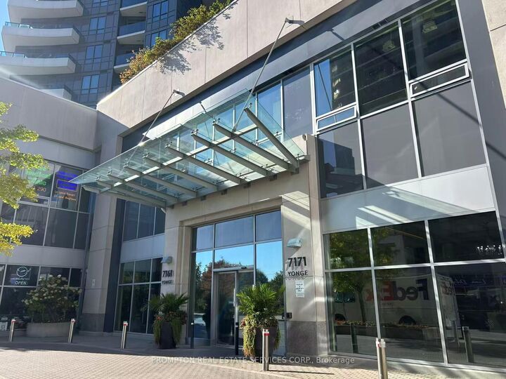 Property Photo:  7171 Yonge Street 2110  ON L3T 0C5 
