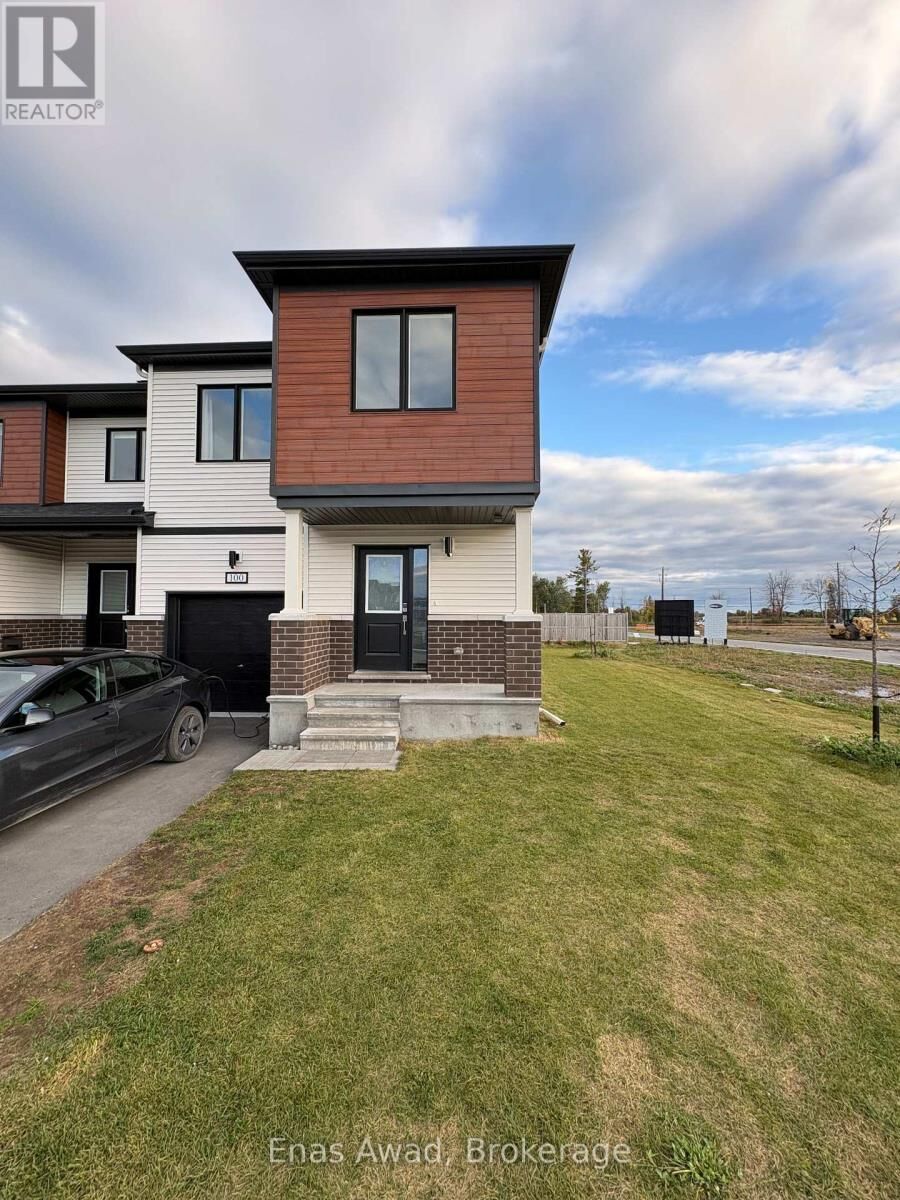 Property Photo: 100 Robert Perry Street ON K0G 1J0