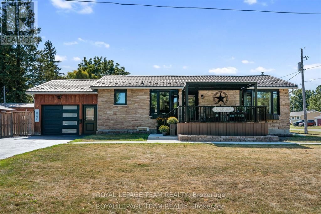 Property Photo:  565 Dufferin Street West  ON K0C 2K0 
