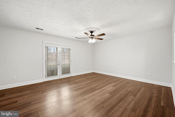 Property Photo:  127 Georgetowne Court  VA 22655 