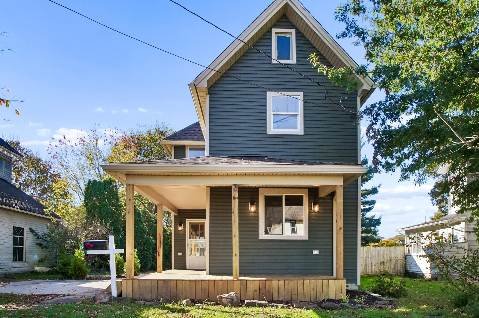 Property Photo:  39 N 21st Street  OH 43055 