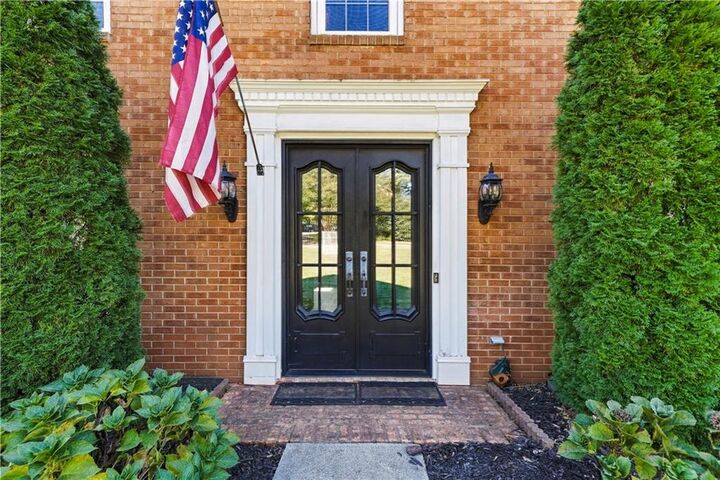Property Photo:  1812 N Chestnut Grove Drive  GA 30066 