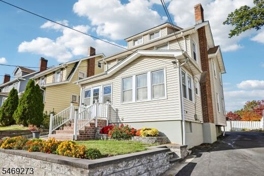 Property Photo: 163 Maple St NJ 07052