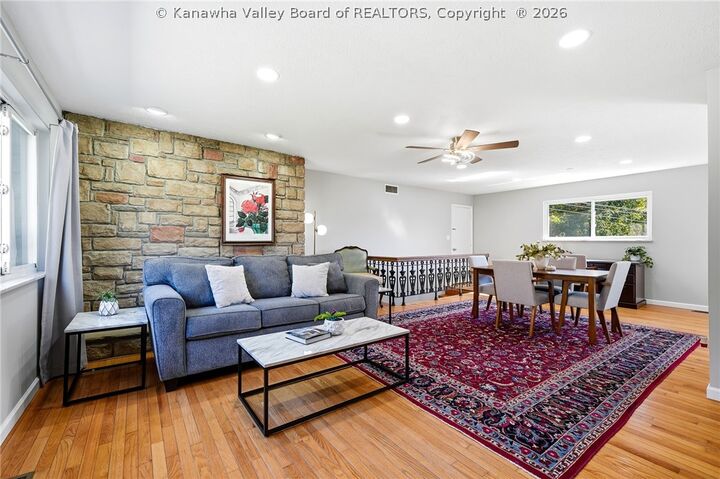 Property Photo:  920 Scenic Drive  WV 25311 
