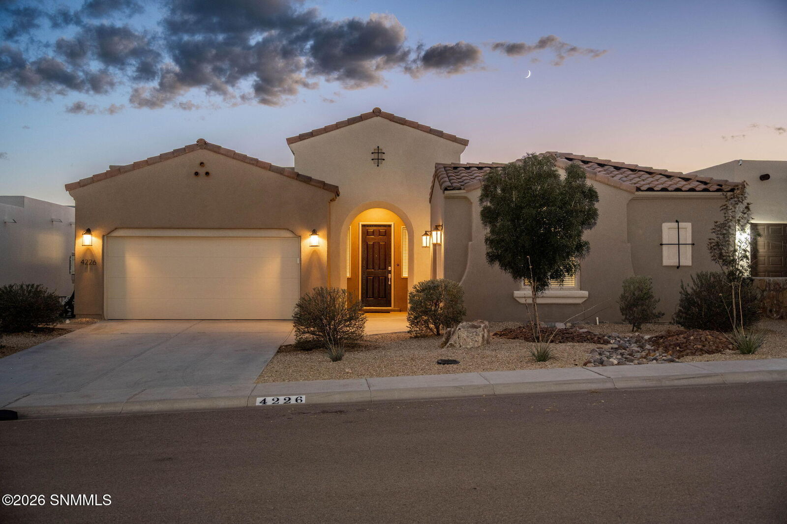 Property Photo:  4226 Arcadia Point  NM 88011 