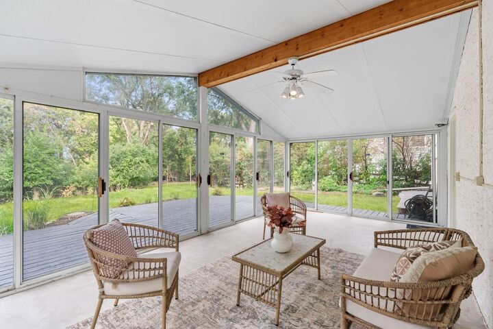 Property Photo: 1025 Colby Street MN 55116