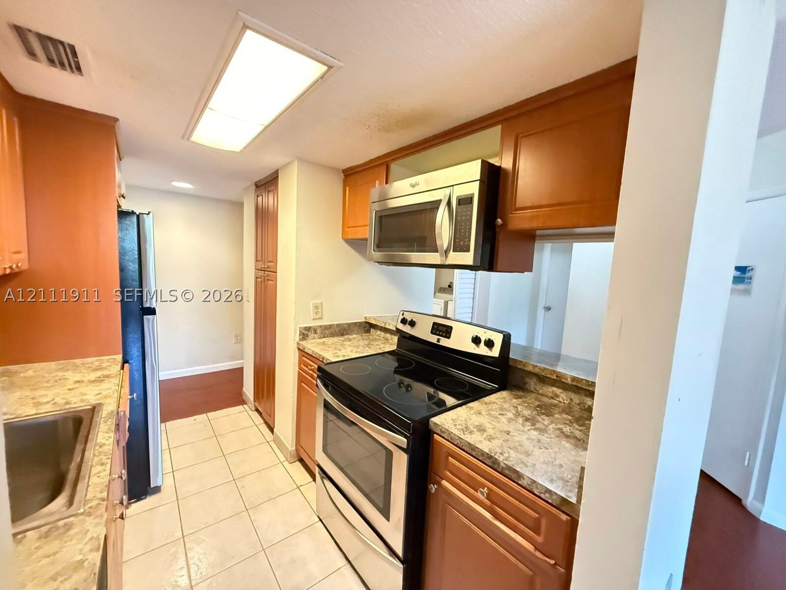 Property Photo:  4401 W McNab Rd 15  FL 33069 