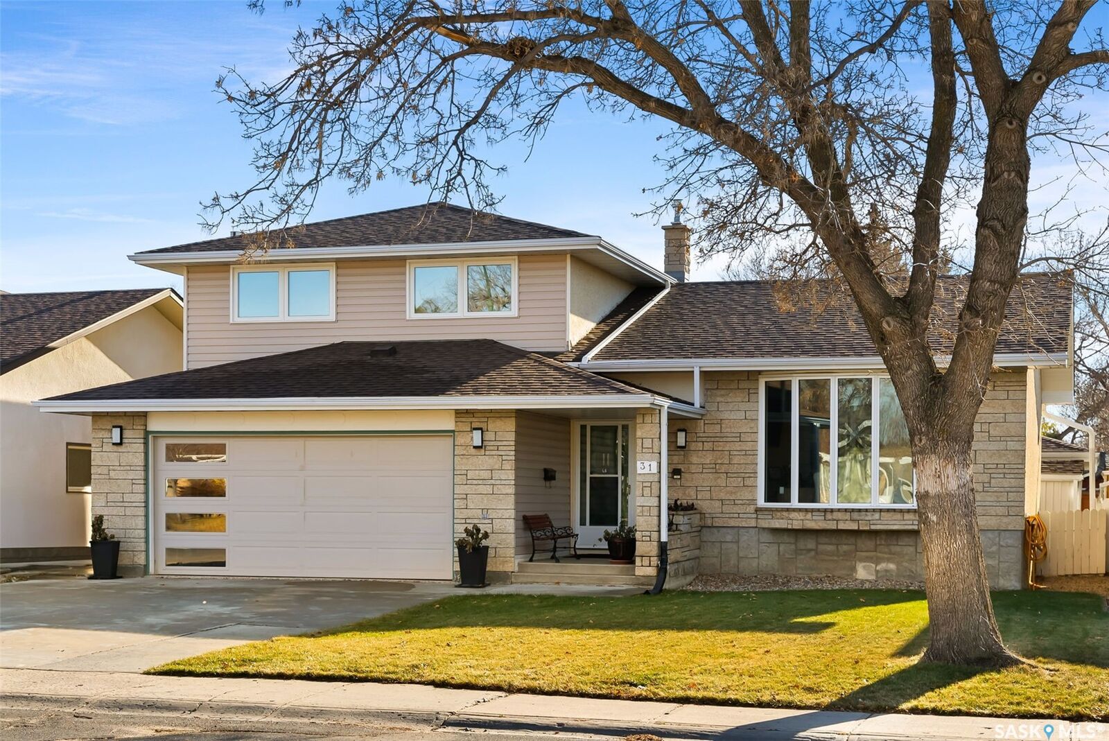 Property Photo:  31 Rink Avenue  SK S4R 6L7 