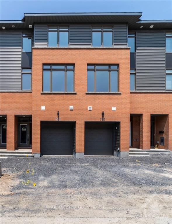 Property Photo:  565 Halo Private  ON K1C 1R8 
