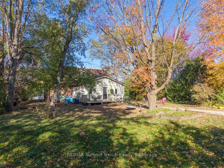 Property Photo:  13 Collingwood Street  ON N0C 1C0 