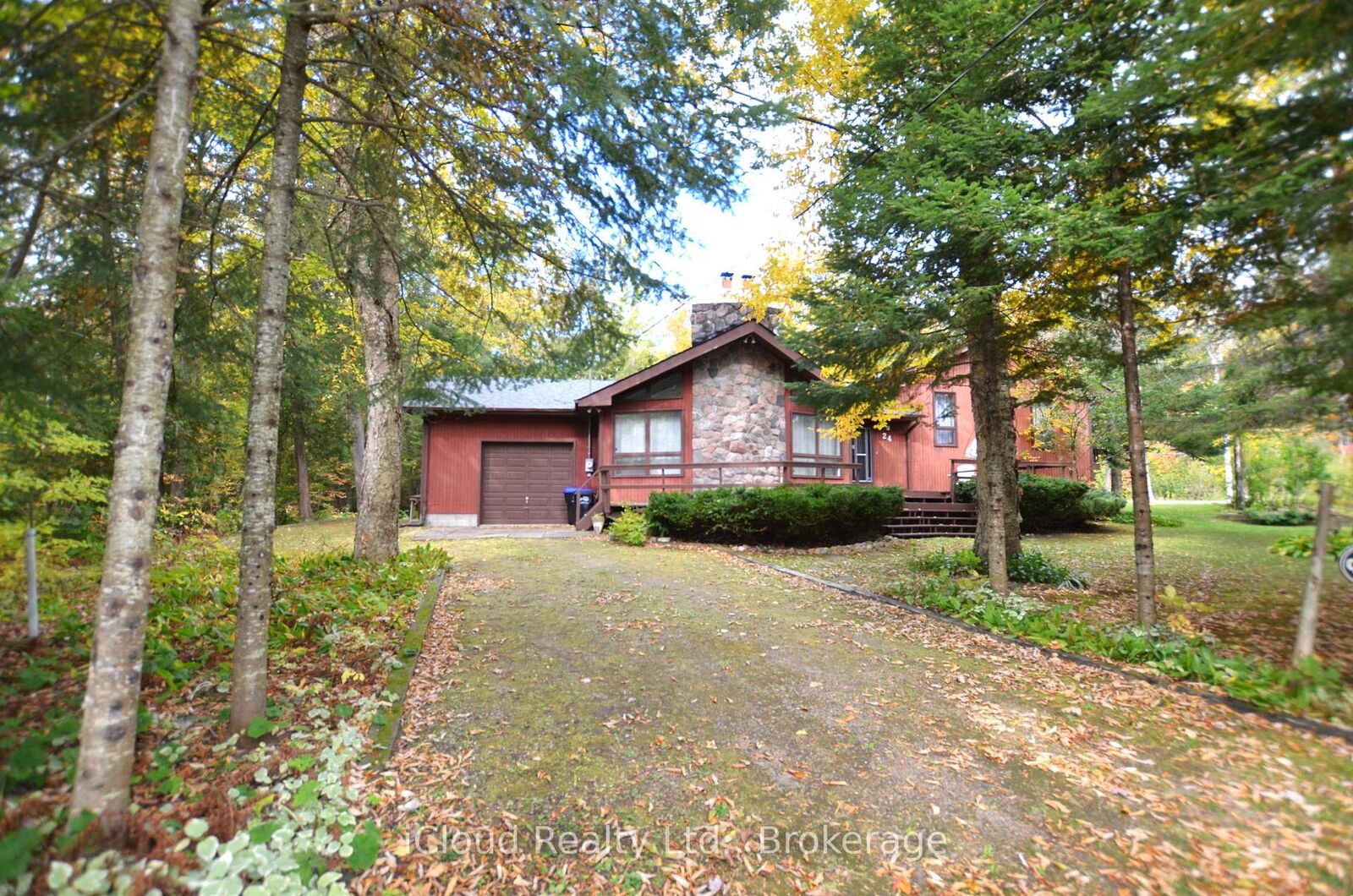 Property Photo: 24 Montcalm Crescent ON L9M 0G3