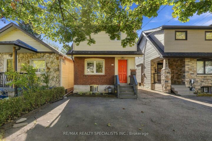 Property Photo:  141 Lake Crescent  ON M8V 1W2 