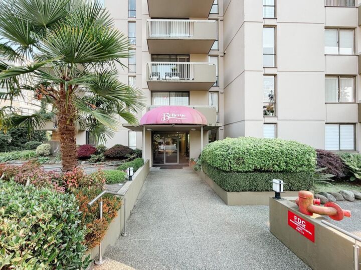 Property Photo:  2150 Bellevue Avenue 601  BC V7V 1C3 