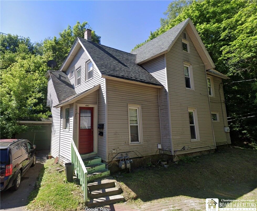 Property Photo:  440 Winsor Street  NY 14701 